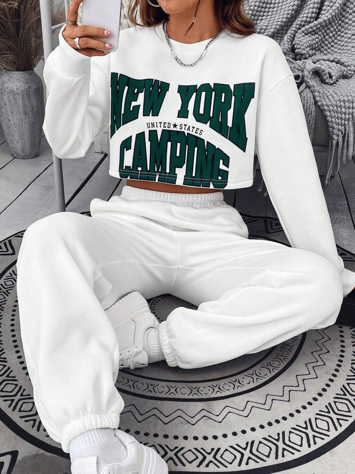 Letter Graphic Drop Shoulder Sweatshirt & Sweatpants