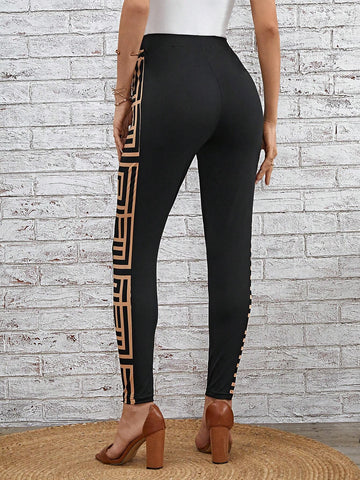 EMERY ROSE Geo Print Leggings
