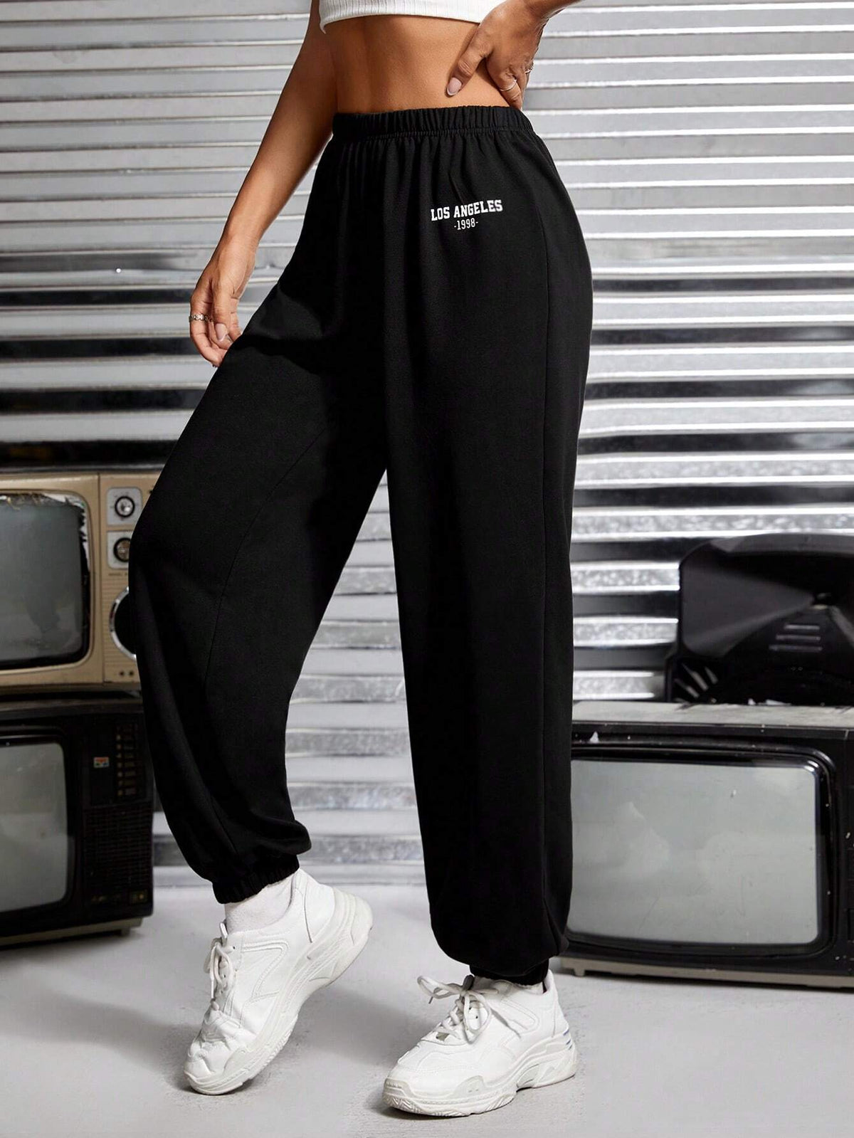 PETITE Letter Graphic Elastic Waist Sweatpants