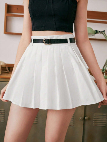 MOD Belted Pleated Skirt