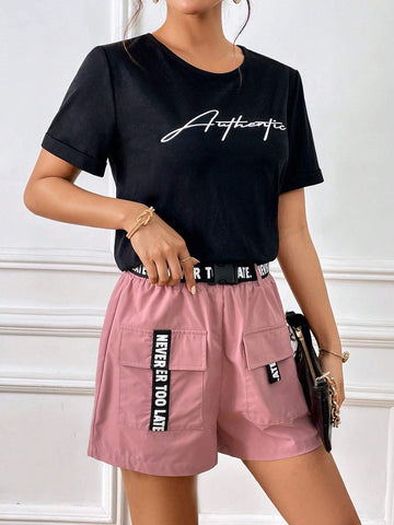 Letter Graphic Tee & Flap Pocket Push Buckle Belted Shorts
