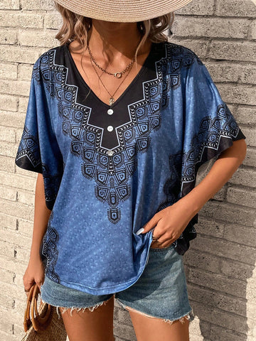 EMERY ROSE Geo Print Batwing Sleeve Tee