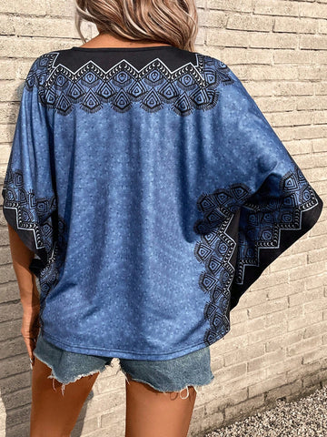 EMERY ROSE Geo Print Batwing Sleeve Tee