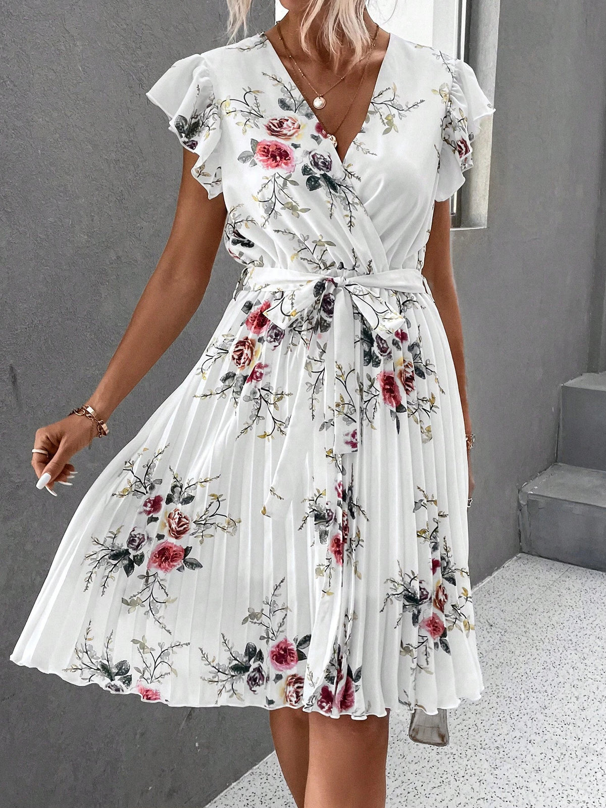 EMERY ROSE Floral Print Butterfly Sleeve Pleated Hem Belted Dress