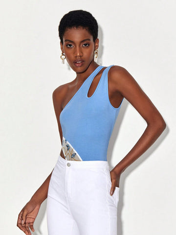 Butterfly and Chain Print Cut Out One Shoulder Bodysuit