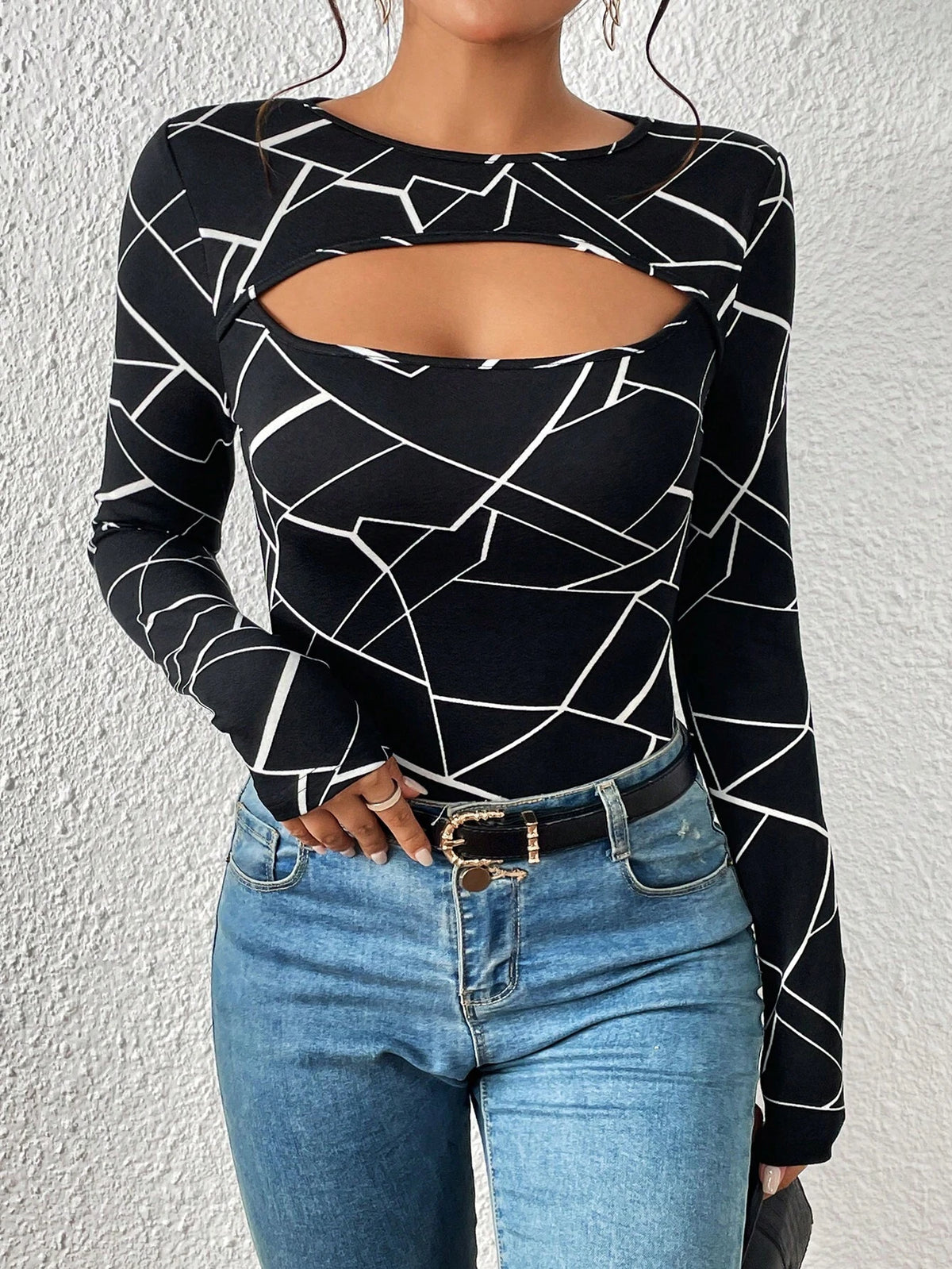 Geo Print Cut Out Front Tee
