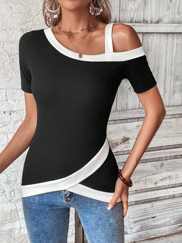 EMERY ROSE Contrast Trim Asymmetrical Neck Tee