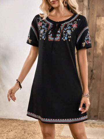 EMERY ROSE Floral Embroidery Tie Neck Tunic Dress