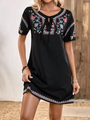 EMERY ROSE Floral Embroidery Tie Neck Tunic Dress