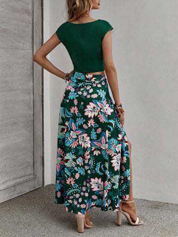 EMERY ROSE Solid Crop Top & Floral Print Split Thigh Skirt