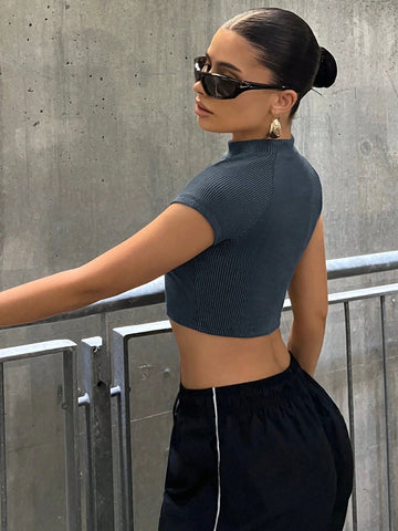 Letter Patched Detail Mock Neck Crop Tee