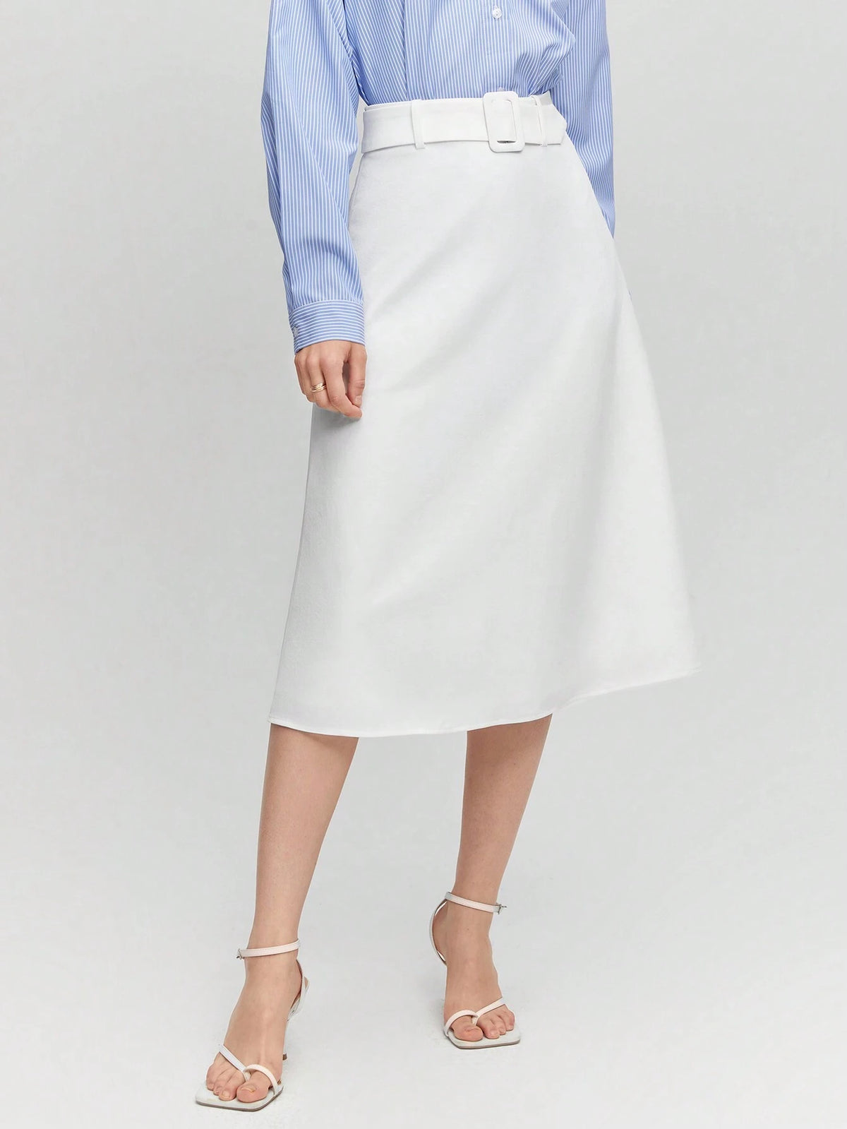 BIZwear Solid Belted Flare Skirt