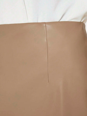 BIZwear Solid PU Leather Straight Skirt