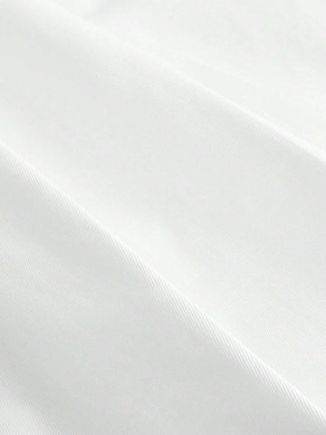 MOD Solid Chain Detail Pleated Skirt