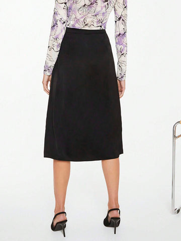 BIZwear Solid Knot Side Wrap Skirt