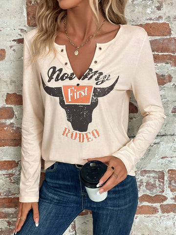 Letter Graphic Notched Neckline Tee