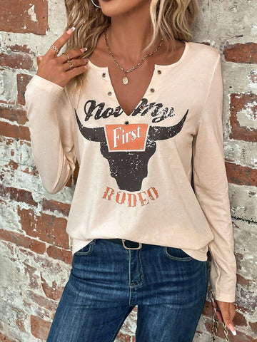 Letter Graphic Notched Neckline Tee