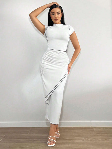 Top-stitching Tee & Skirt