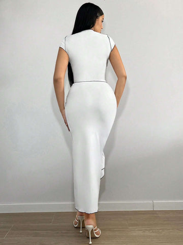 Top-stitching Tee & Skirt