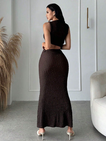 Solid Crop Tank Top & Mermaid Hem Skirt