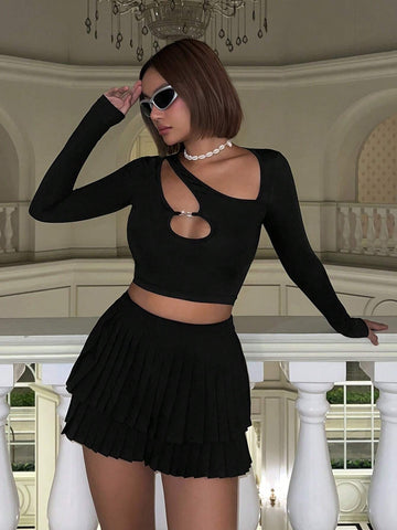 Cut Out Front Crop Tee