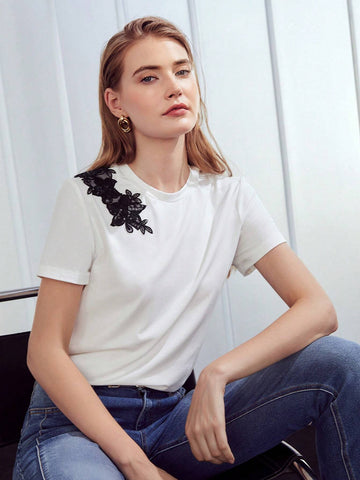 MOTF PREMIUM GUIPURE LACE T-SHIRT