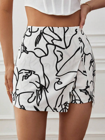Figure Graphic Split Hem Skort