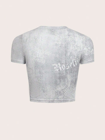 Letter Graphic Contrast Star Patched Crop Tee