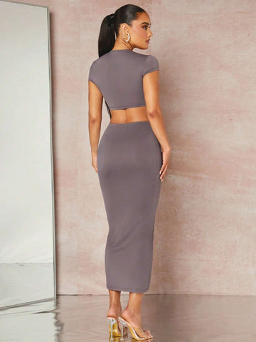 Solid Crop Tee & Pencil Skirt