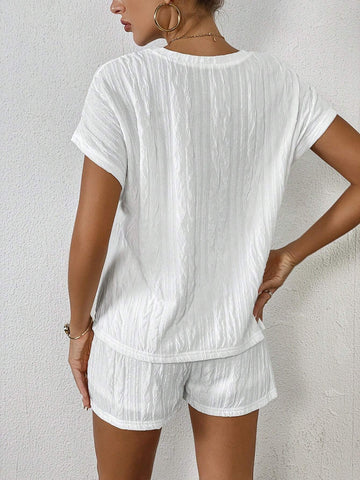 Solid Batwing Sleeve Tee & Shorts