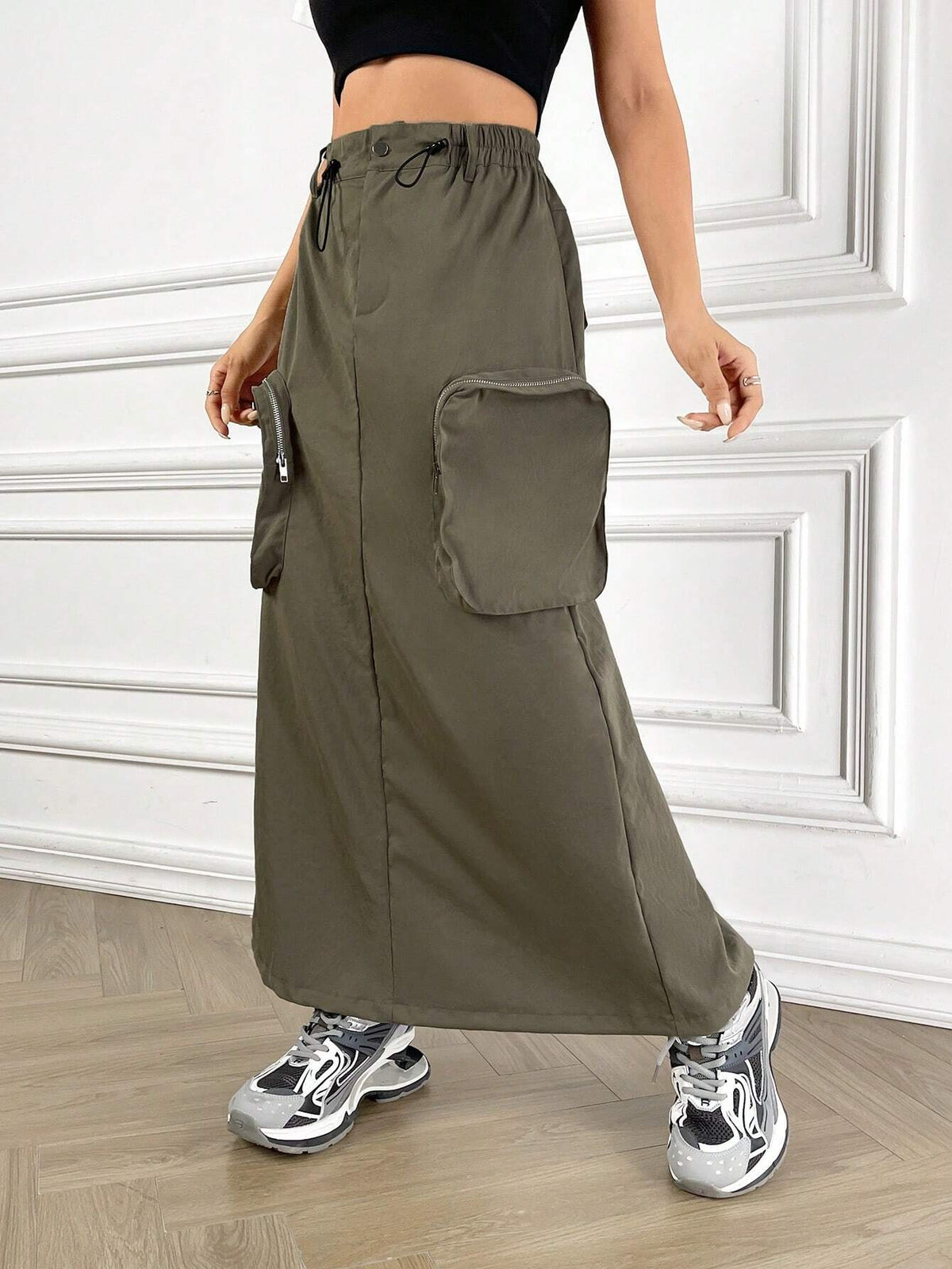 Flap Pocket Side Drawstring Waist Cargo Skirt