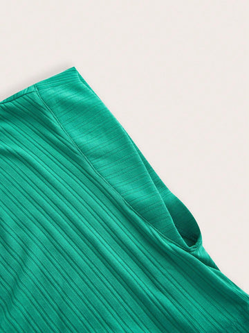 Solid Batwing Sleeve Lace Up Back Tee & Split Back Skirt