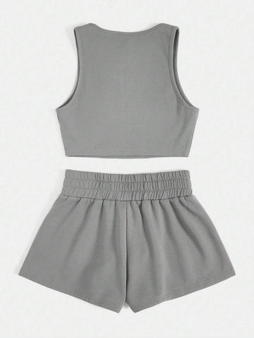 Solid Crop Tank Top & Letter Patched Shorts