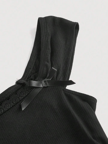 Contrast Lace Bow Front Crop Tee