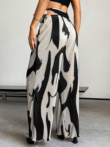 ICON Allover Print Cut Out Waist Straight Leg Pants