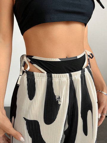 ICON Allover Print Cut Out Waist Straight Leg Pants