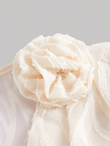 Solid Stereo Flower Blouse