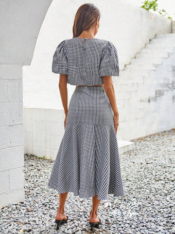 Gingham Print Puff Sleeve Crop Blouse & Mermaid Hem Skirt