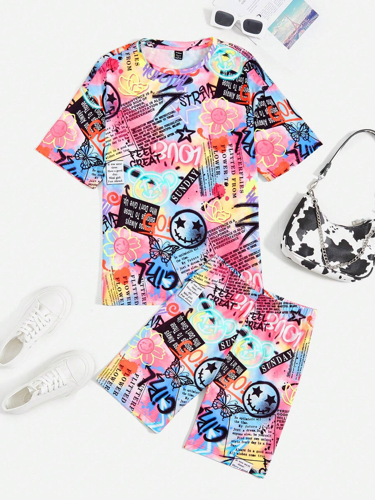 Cartoon Graphic Drop Shoulder Tee & Shorts