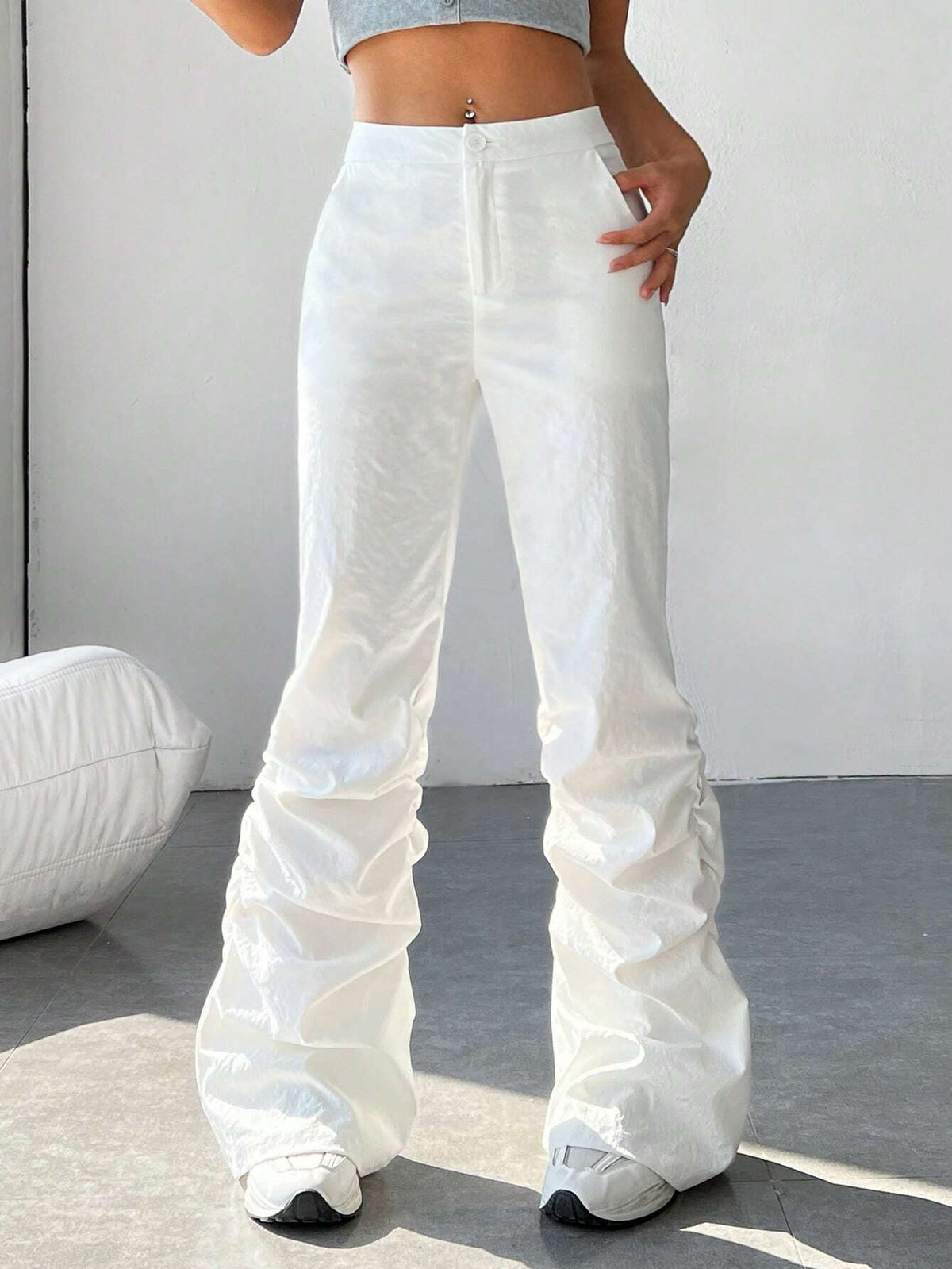 EZwear Solid Ruched Slant Pocket Pants