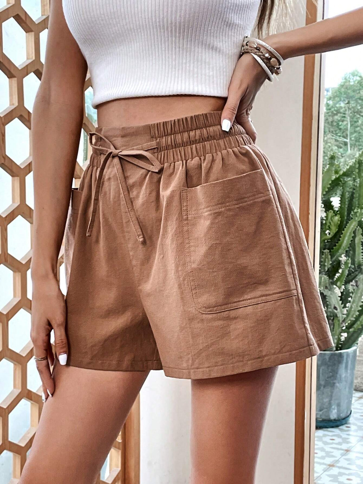 Drawstring Waist Pocket Patched Shorts