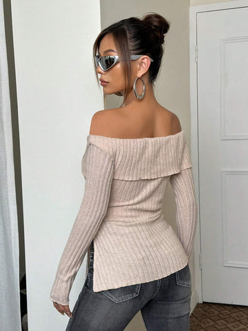 Off Shoulder Split Hem Tee