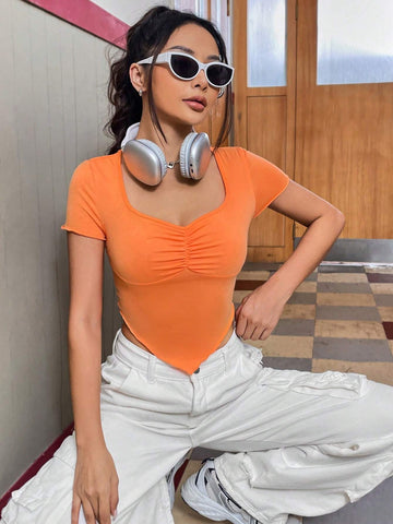 Sweetheart Neck Ruched Bust Hanky Hem Crop Tee