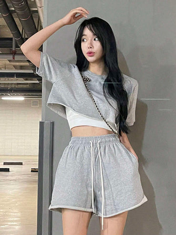 DAZY Solid Crop Tee & Drawstring Waist Shorts