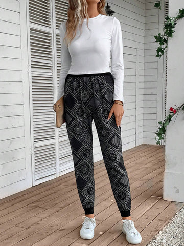 EMERY ROSE Paisley Scarf Print Sweatpants