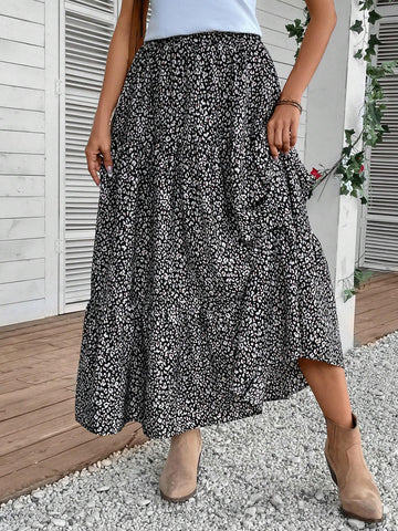 EMERY ROSE Allover Print Ruffle Hem Skirt