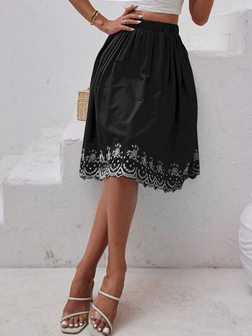 Frenchy Floral Print Scallop Trim Skirt