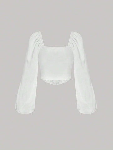 Sweetheart Neck Lantern Sleeve Crop Blouse