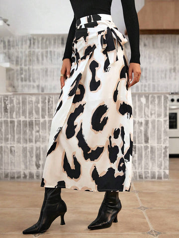 Graphic Print Knot Side Wrap Skirt