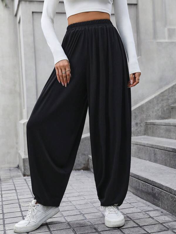 LUNE Solid Elastic Waist Carrot Pants